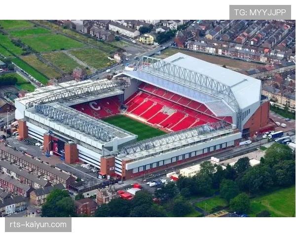 英超与足球基金会联合启动新一轮社区球场修建计划